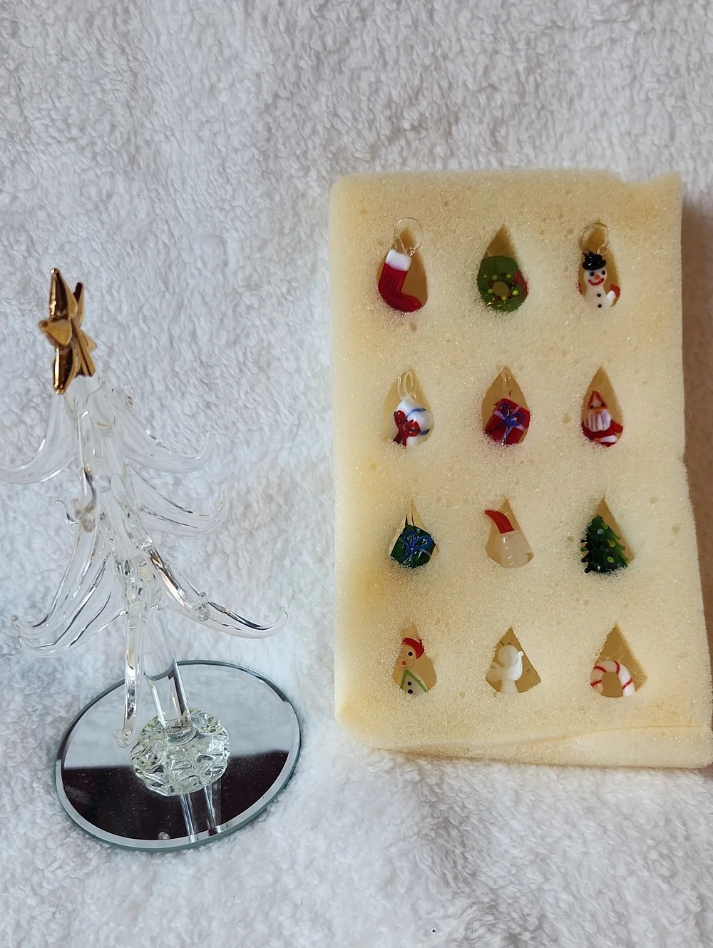 Vintage Crystal Glass Christmas Holiday Tree w Gold Star Topper & Ornaments